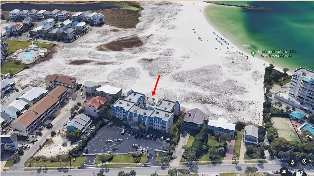 102 Poolside Apartment Destin