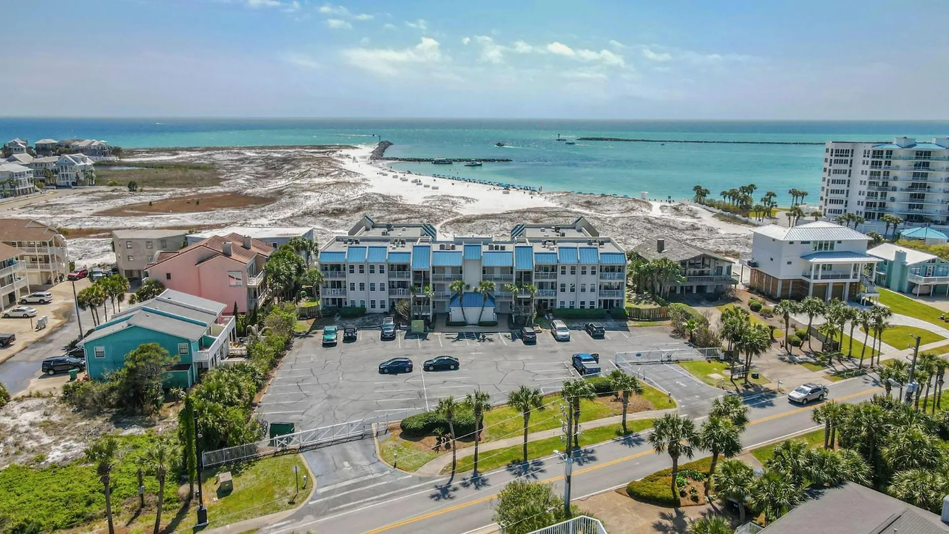 102 Poolside Apartment Destin