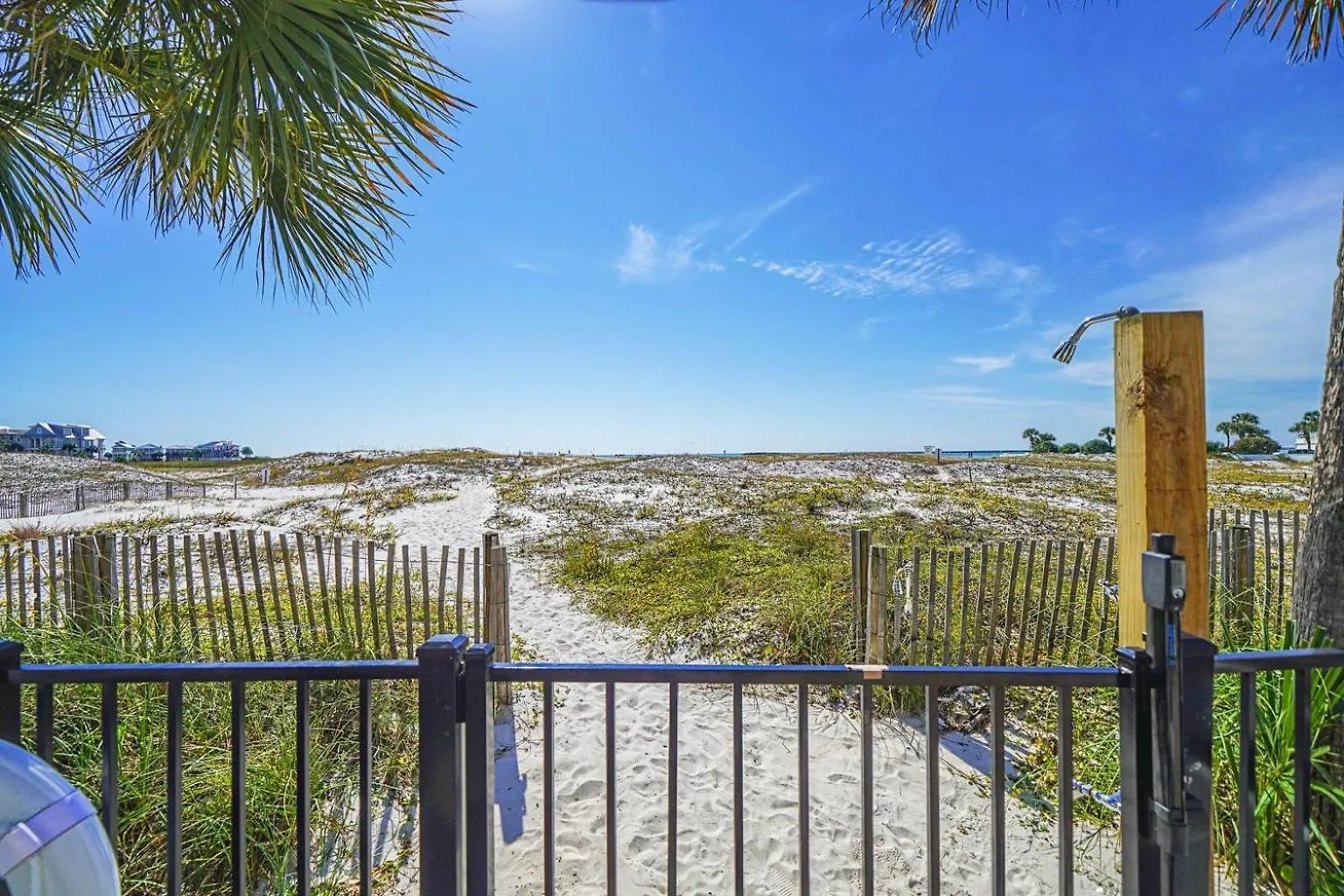102 Poolside Apartment Destin